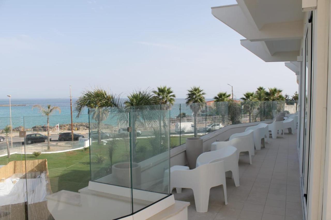 Jonium Hotel - Amazing Sea View And Swimming Pool Pulsano Exterior foto