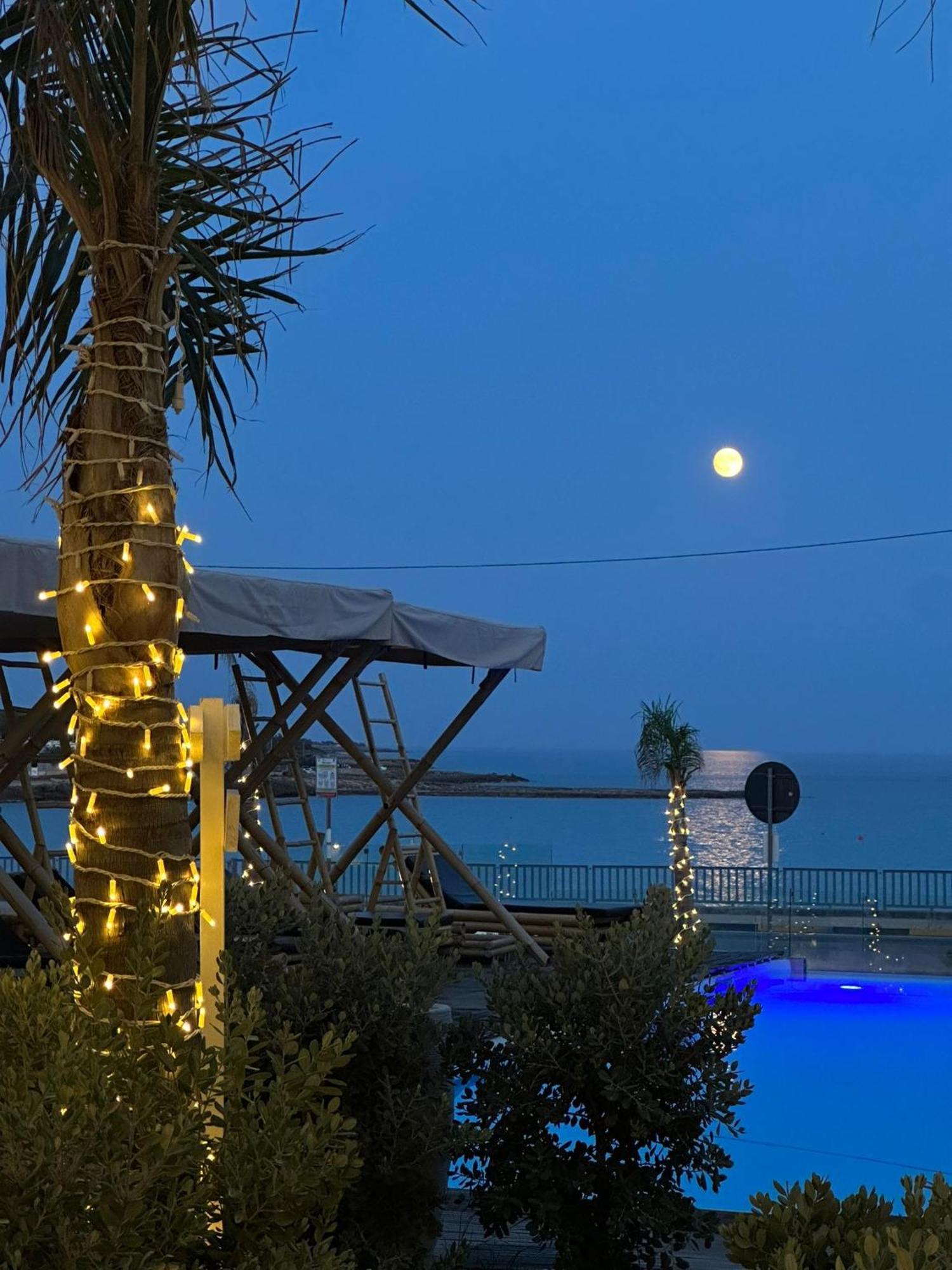 Jonium Hotel - Amazing Sea View And Swimming Pool Pulsano Exterior foto