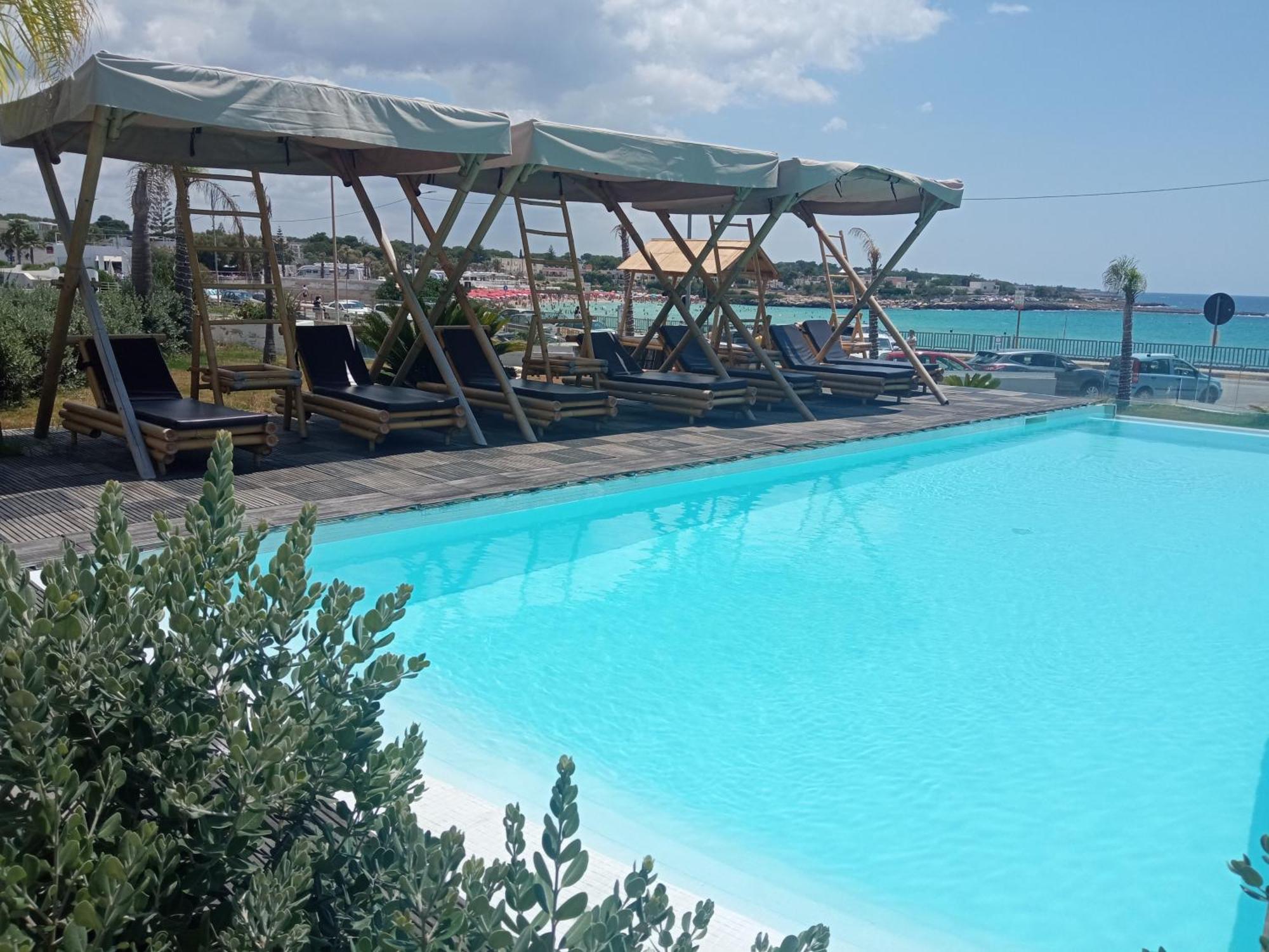 Jonium Hotel - Amazing Sea View And Swimming Pool Pulsano Exterior foto